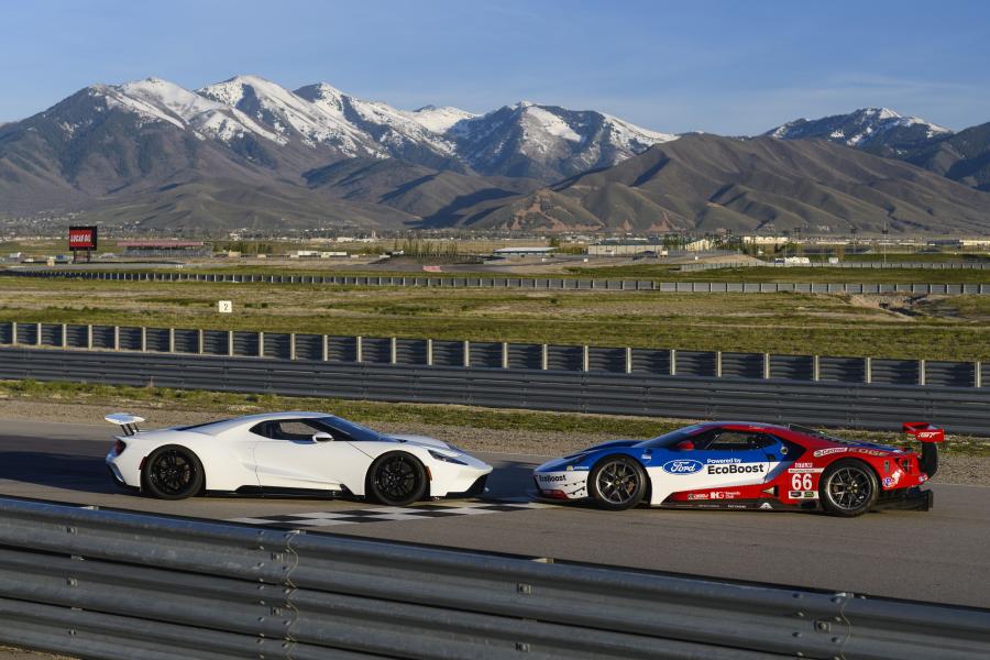  Ford GT 2017 года  (фото 24 из 65)